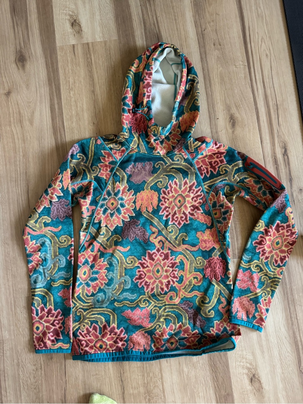 Burton Floral AK Power Stretch Hooded Ski Pullover size Medium